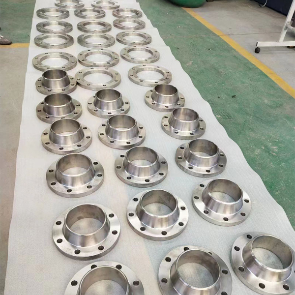 钛法兰性能特点及工作特点！